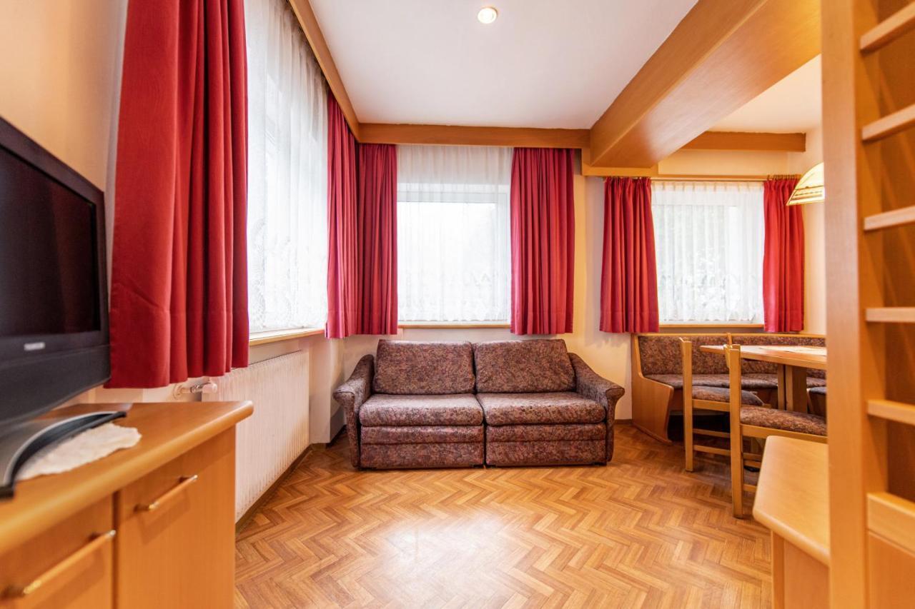 Apartments Jasmin Селва ди Вал Гардена Екстериор снимка