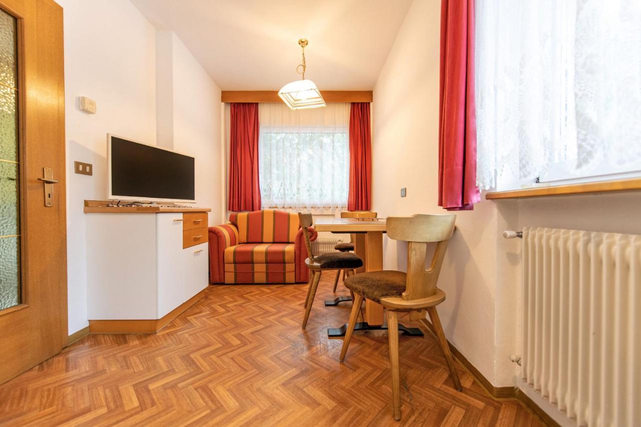 Apartments Jasmin Селва ди Вал Гардена Екстериор снимка